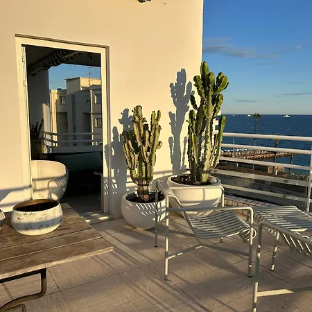 Riviera Rooftop - Front De Avec Terrasse Dans Le Centre * Антиб
