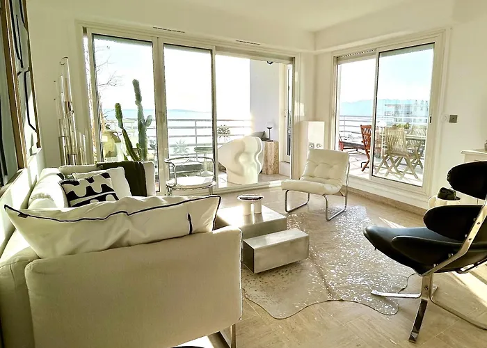 Riviera Rooftop - Front De Avec Terrasse Dans Le Centre